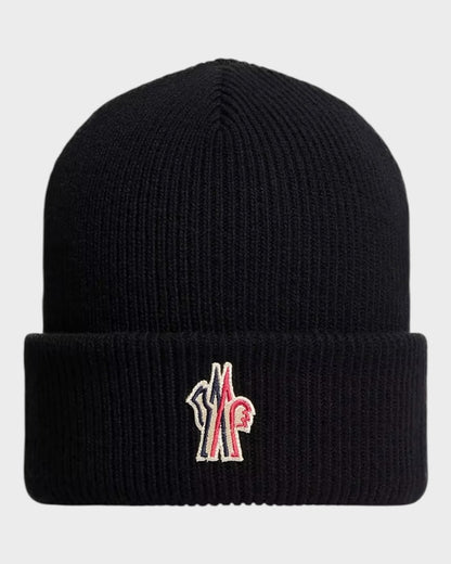 Strickmütze mit Logo-Patch