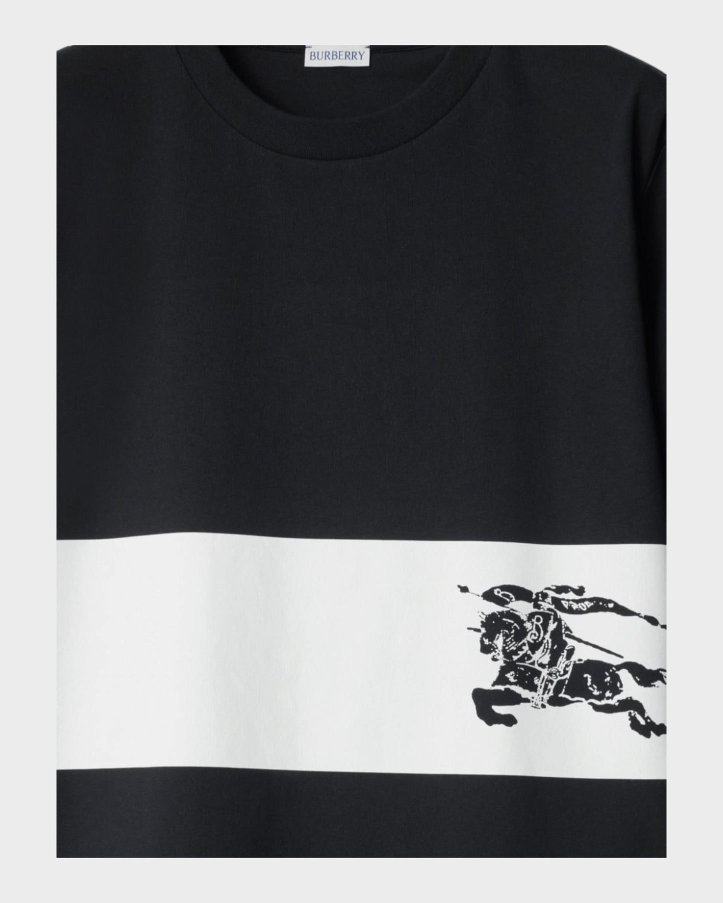 T-Shirt mit Kontraststreifen