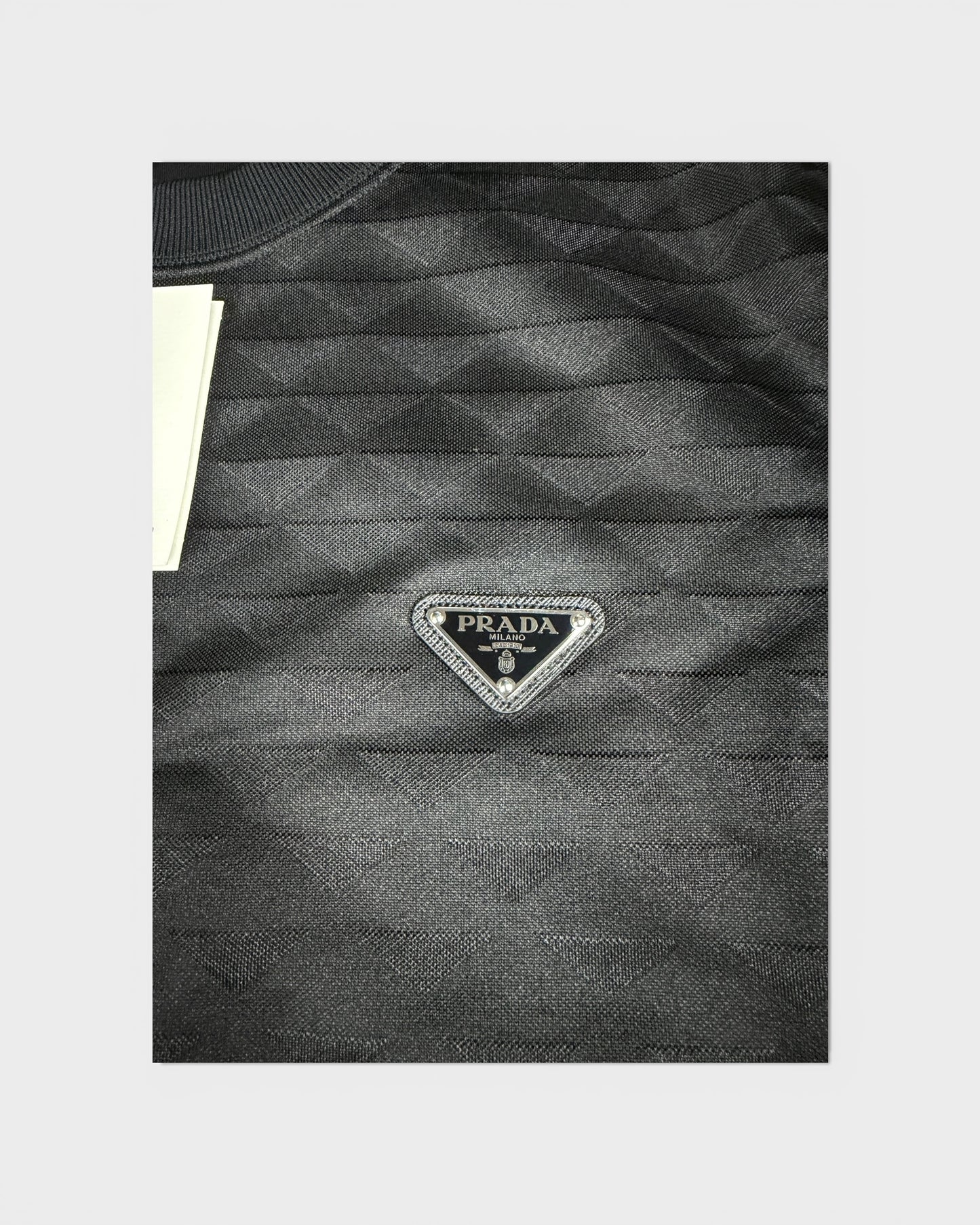 Technical Fabric Sweatshirt „Triangolo“ – Schwarz