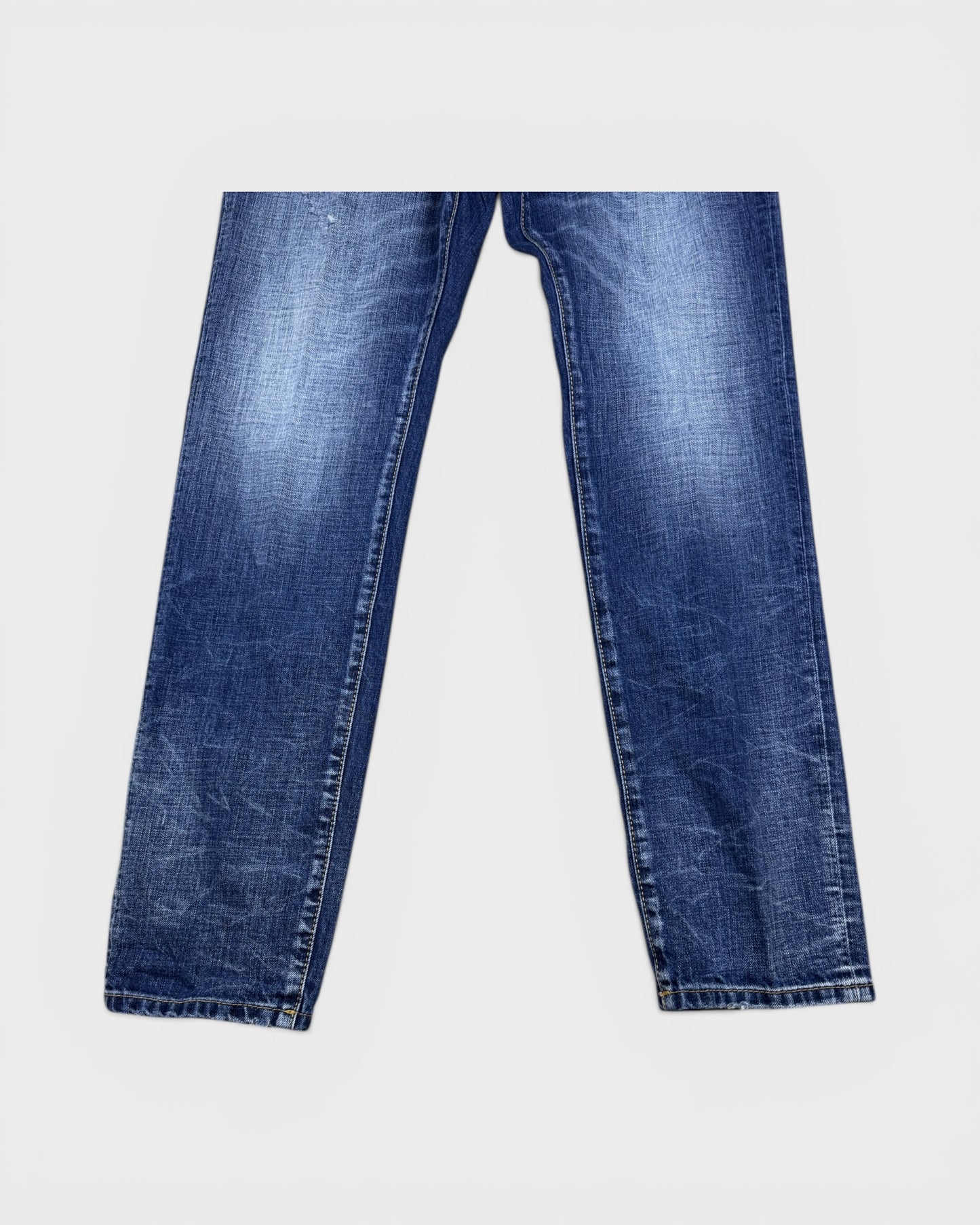 Slim Jeans mit Used-Waschung – Blau
