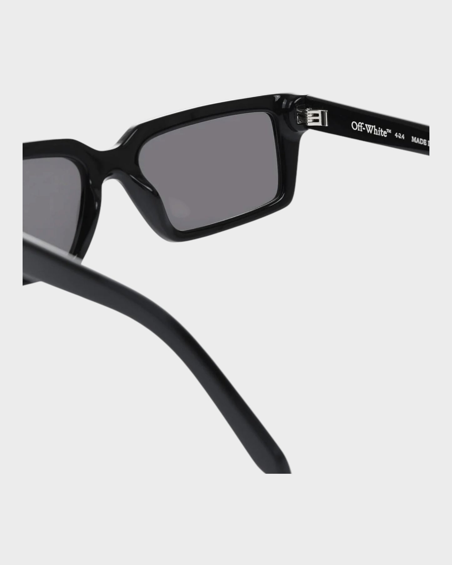 Rechteckige Sonnenbrille