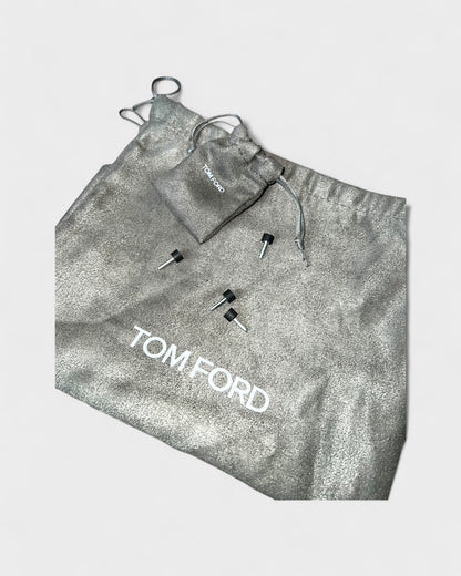 Chain Pumps – Schwarz Lackleder