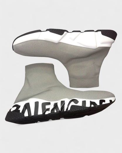 Speed Graffiti Sneaker – Grau/Weiß