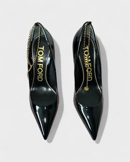 Chain Pumps – Schwarz Lackleder