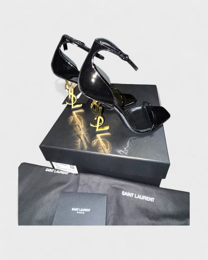 Opyum Heels mit YSL-Absatz – Schwarz, Gold