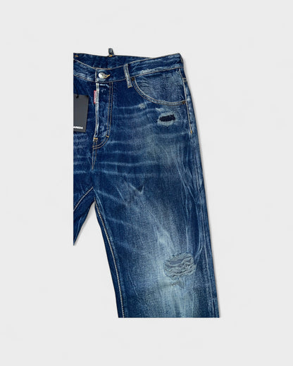 Jeans mit Waschung und Riss-Details – Blau