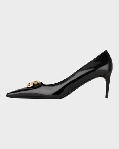 Pumps mit Logo-Schnalle – Schwarz
